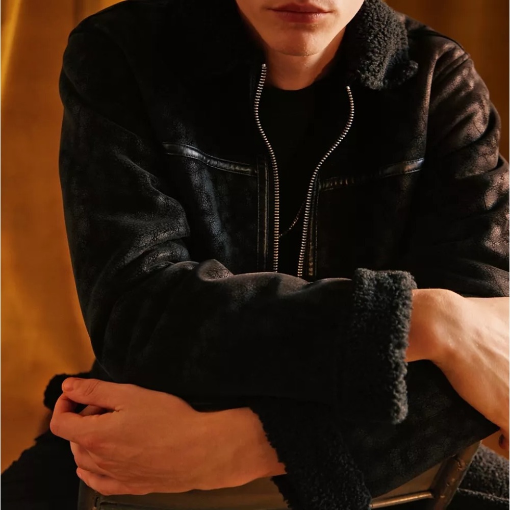 ‼️SOLD‼️ URBAN OUTFITTERS + Standard Cloth Faux Shearling Zip Jacket - Picture 3 of 5